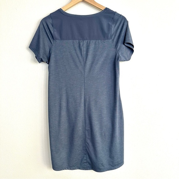 Columbia Womens Place to Place II Dress Size Small Blue Short Sleeve Lightweight - Picture 3 of 10